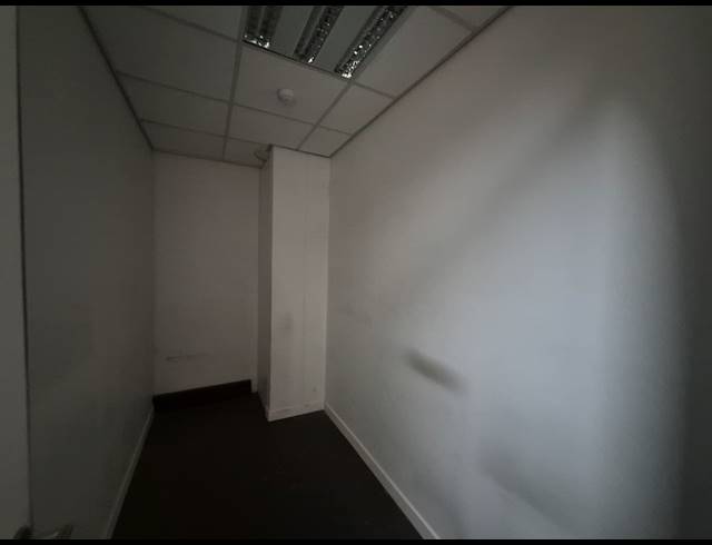 381M² OFFICE TO LET IN SANDTON CENTRAL